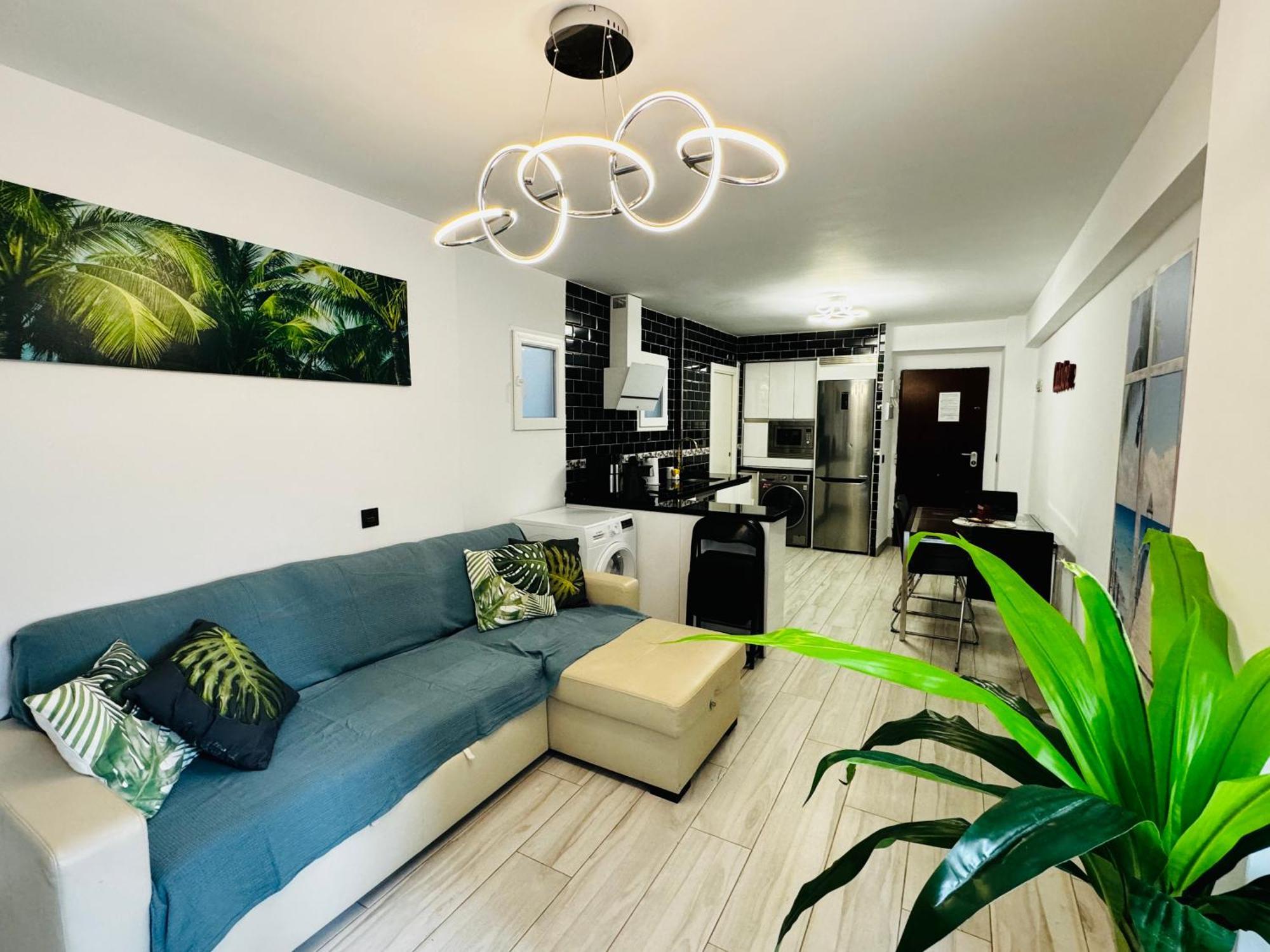 Apartamento Fabrynne Beach Малага Екстериор снимка