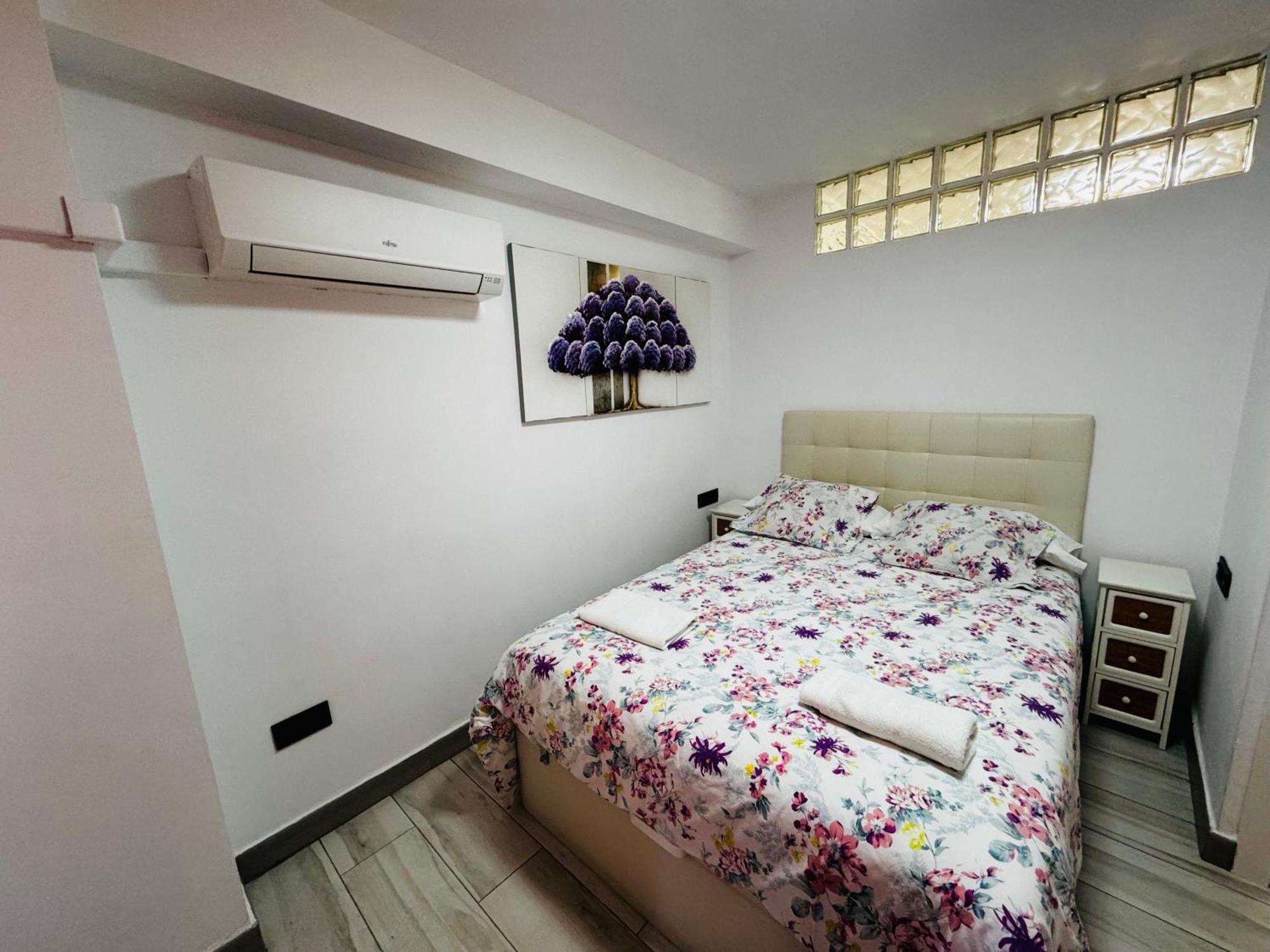 Apartamento Fabrynne Beach Малага Екстериор снимка