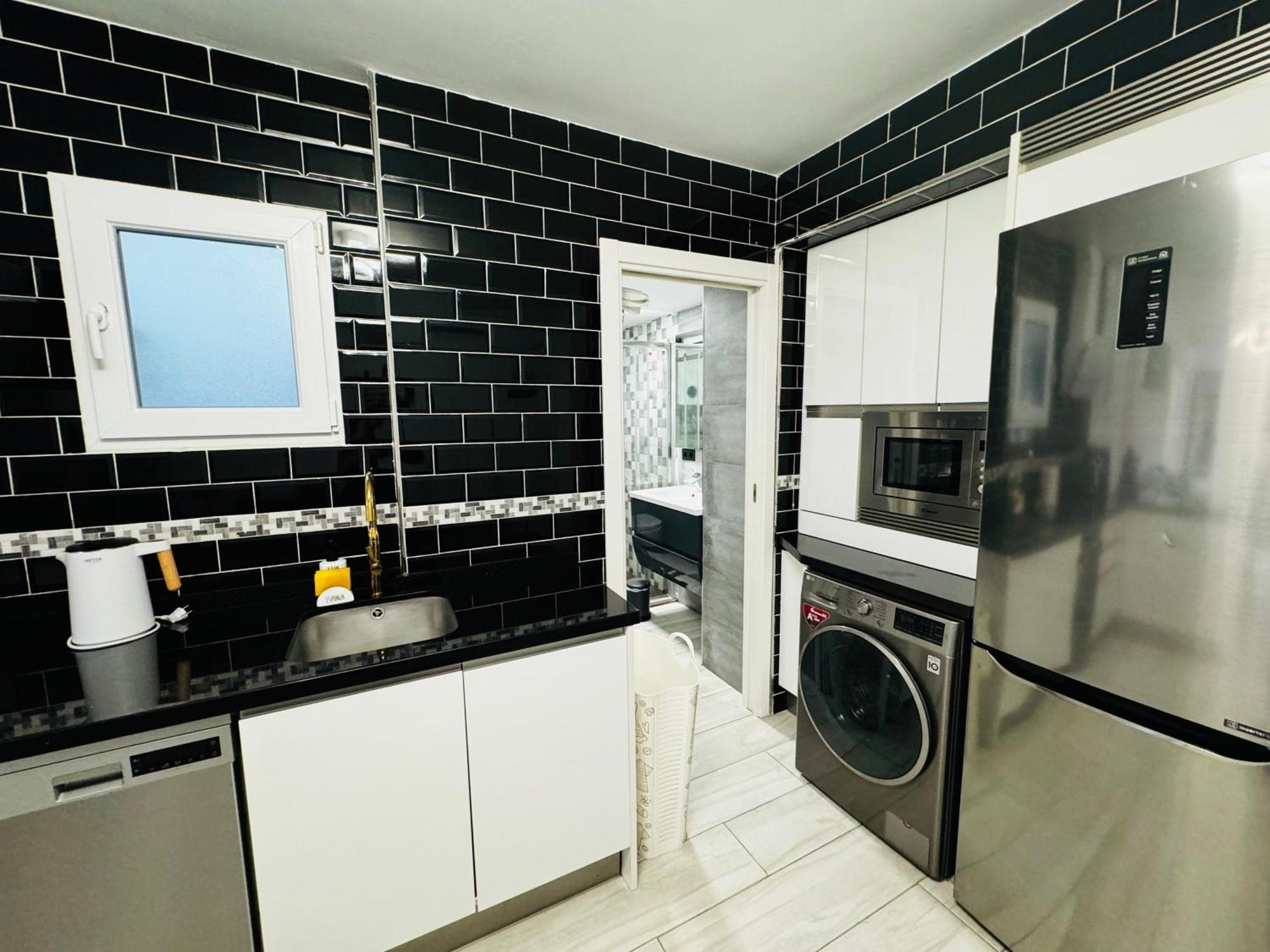 Apartamento Fabrynne Beach Малага Екстериор снимка