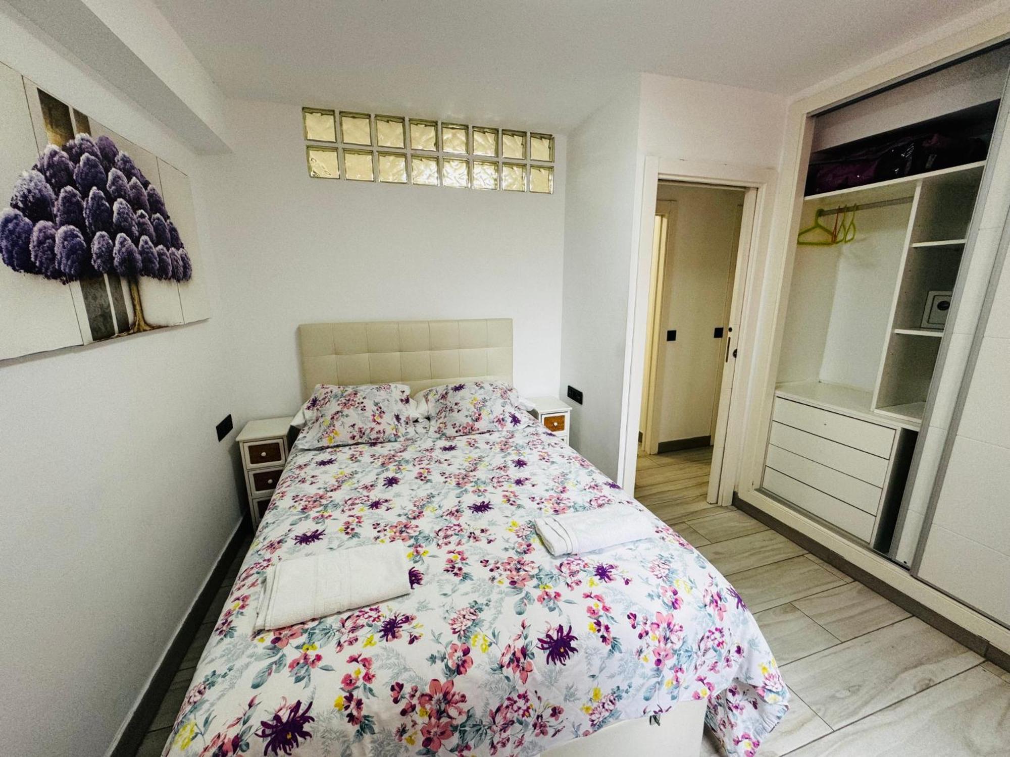 Apartamento Fabrynne Beach Малага Екстериор снимка